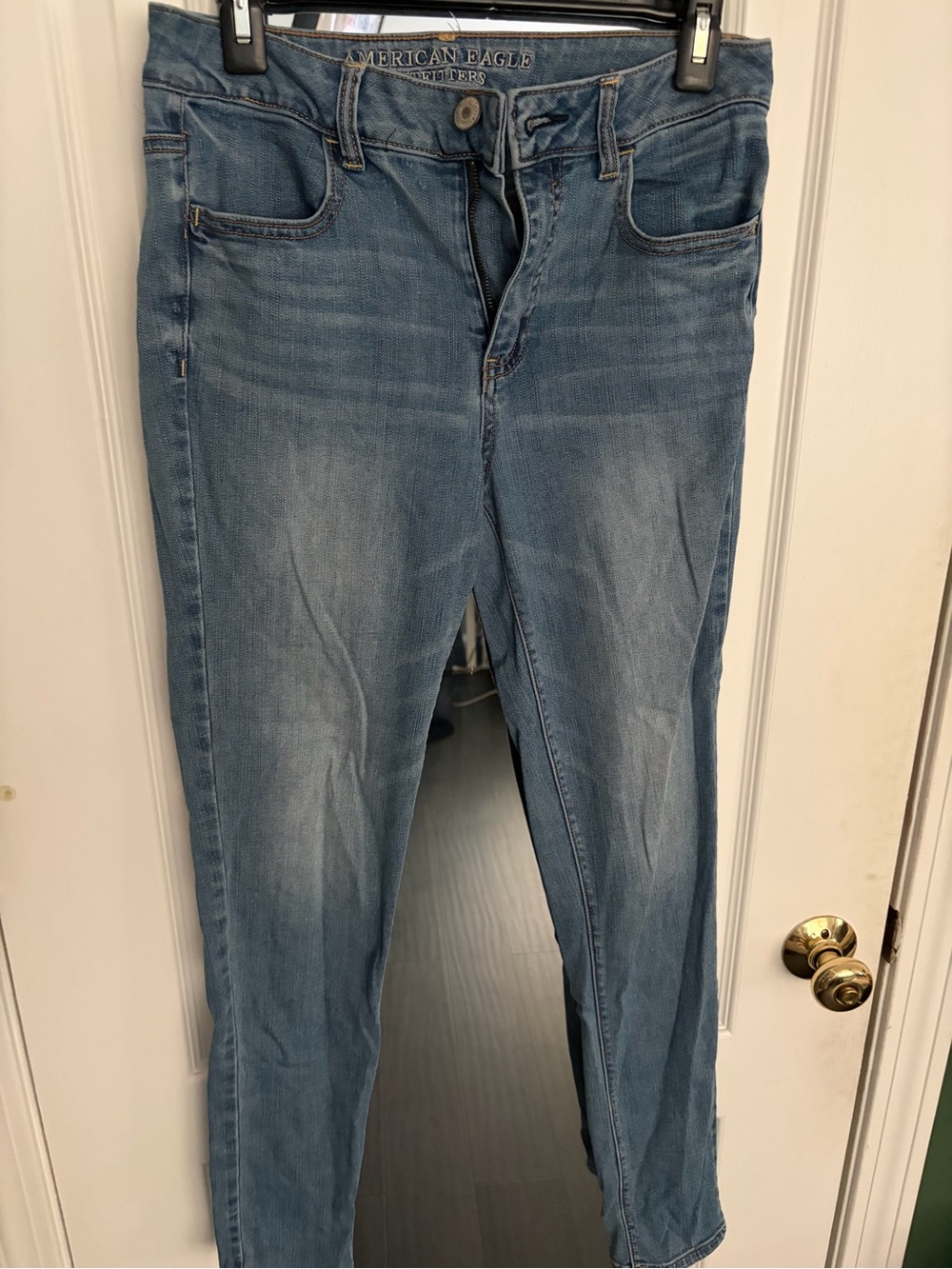 AE Jeans
